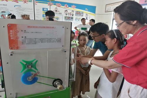 中国国产一级毛卡片,匠心独运，展现中国设计之美  第2张