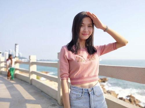 亚洲自国产拍俞拍,俞拍引领国产影视新潮流  第3张